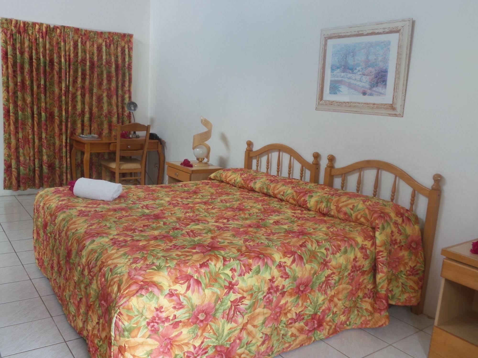 Anchorage Inn Dickenson Bay المظهر الخارجي الصورة